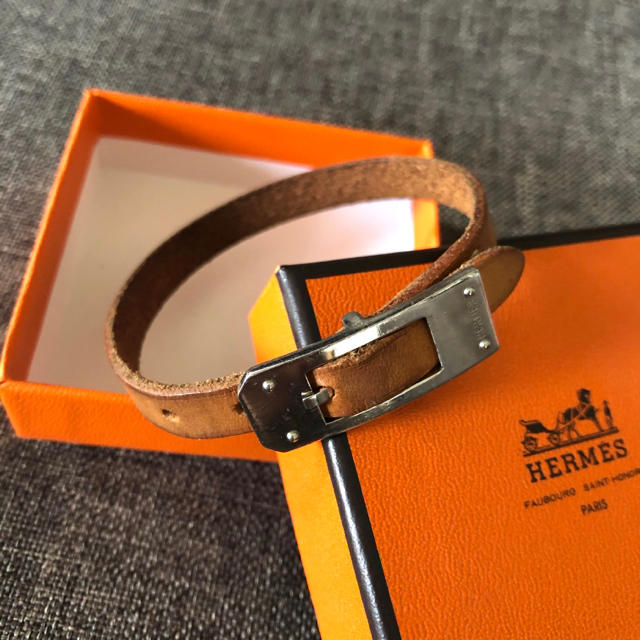 Hermes(エルメス)の専用です★エルメス　正規品 レディースのアクセサリー(ブレスレット/バングル)の商品写真