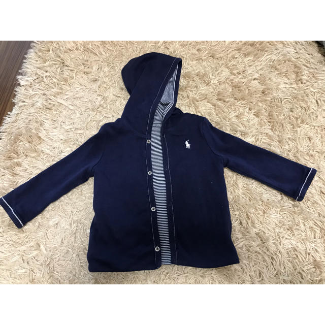 POLO RALPH LAUREN(ポロラルフローレン)のラルフローレン　リバーシブルパーカー　紺色 キッズ/ベビー/マタニティのベビー服(~85cm)(カーディガン/ボレロ)の商品写真