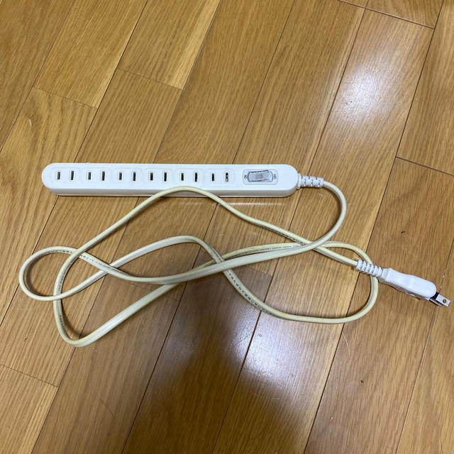 IKEA(イケア)の延長コード1.5メートル スマホ/家電/カメラの生活家電(その他)の商品写真