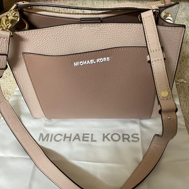 MICHAEL KORS