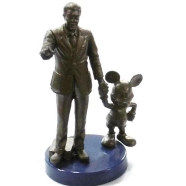 Disney ウォルト ディズニー ミッキーマウス 銅像 チョコエッグ ディズニー 110thの通販 By Hyf S Shop ディズニー ならラクマ