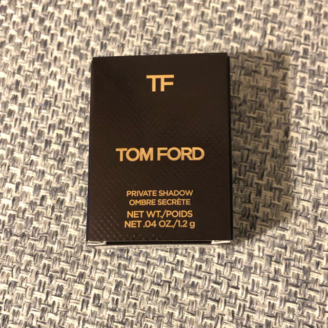 TOM FORD - 【最終お値下げ】トムフォード プライベートシャドウ の