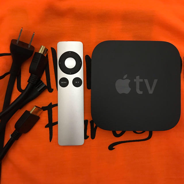 Apple(アップル)のAppleTv 第三世代RevA (HDMI有) スマホ/家電/カメラのテレビ/映像機器(その他)の商品写真