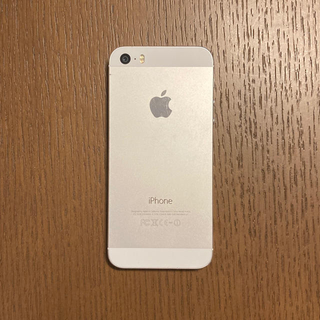アップル(Apple)のiPhone 5s　32GB　シルバー　au (スマートフォン本体)