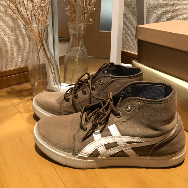 Onitsuka Tiger(オニツカタイガー)の5240円→4000円ONITSUKA TIGER CLAVERTON レディースの靴/シューズ(スニーカー)の商品写真