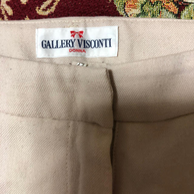 GALLERY VISCONTI(ギャラリービスコンティ)のビスコンティ   7部丈パンツ レディースのパンツ(カジュアルパンツ)の商品写真