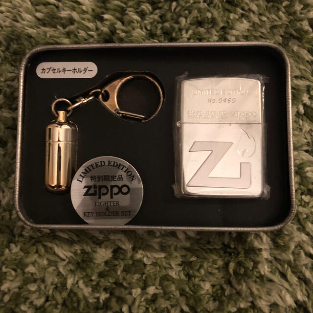 ZIPPO(ジッポー)のzippo  limited Edition シルバー　特別限定品 メンズのファッション小物(タバコグッズ)の商品写真
