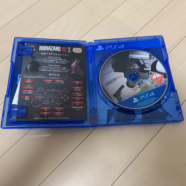 CAPCOM(カプコン)のバイオハザード RE：2 PS4 エンタメ/ホビーのゲームソフト/ゲーム機本体(家庭用ゲームソフト)の商品写真