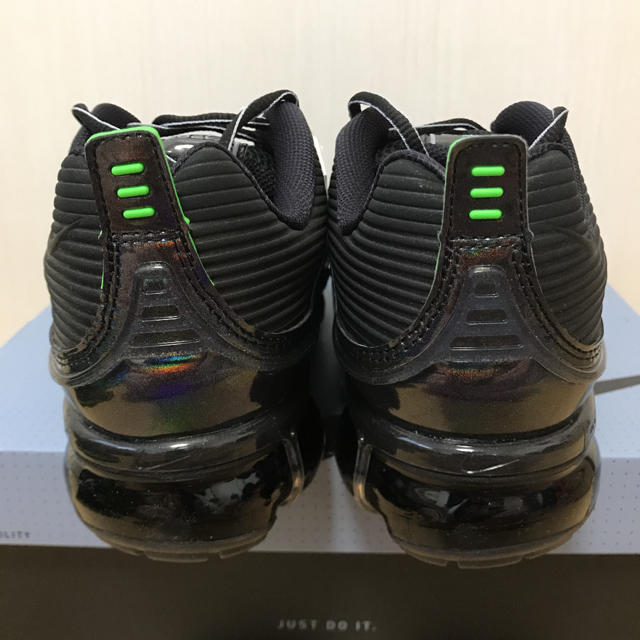 NIKE(ナイキ)の新品未使用　NIKE AIR VAPORMAX 360 27㌢ メンズの靴/シューズ(スニーカー)の商品写真