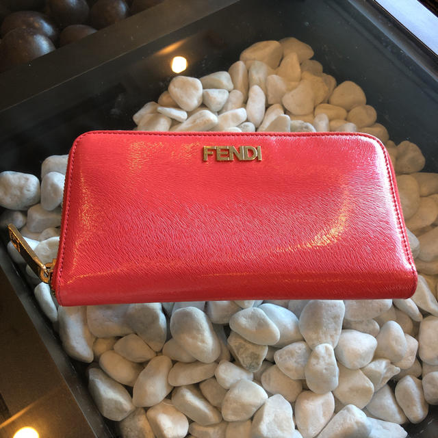 ご専用です♡FENDI  チンギアーレ　長財布財布