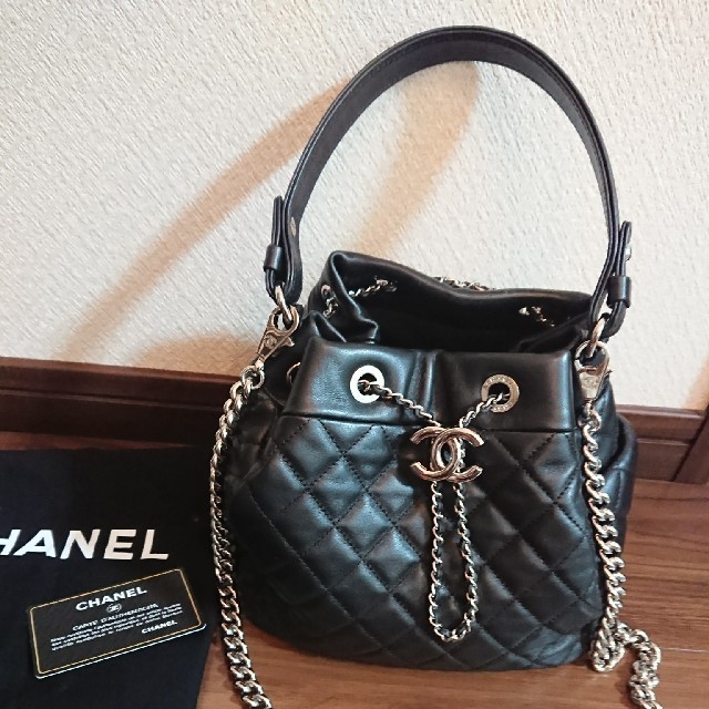 CHANEL - CHANEL 巾着チェーンショルダー マトラッセの通販 by Perl｜シャネルならラクマ