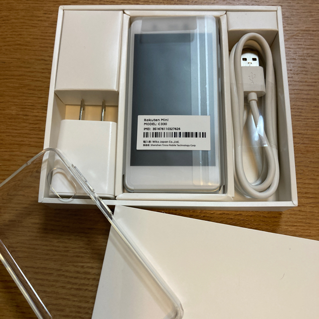 【早い者勝ち】Rakuren Mini 白 White ホワイト 楽天ミニ スマホ/家電/カメラのスマートフォン/携帯電話(スマートフォン本体)の商品写真