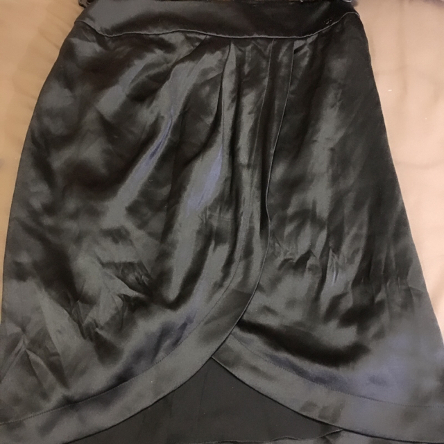 CHANEL(シャネル)のシャネル スカート 100% シルク  レディースのスカート(ひざ丈スカート)の商品写真