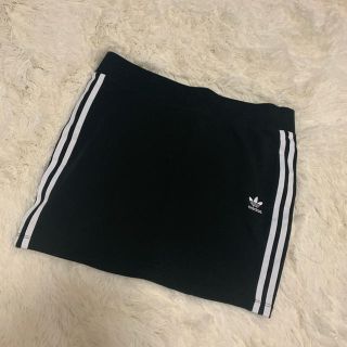 アディダス(adidas)のadidasタイトミニスカート(ミニスカート)