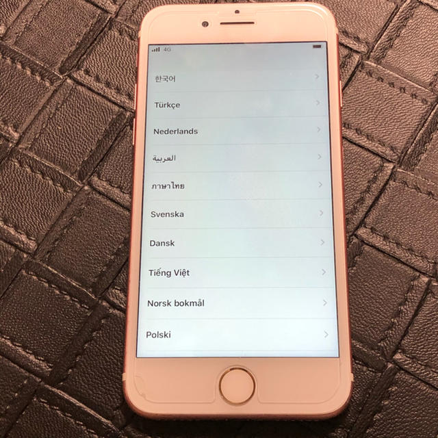 iPhone 7 Rose Gold 128 GB SIMフリー　アイフォン