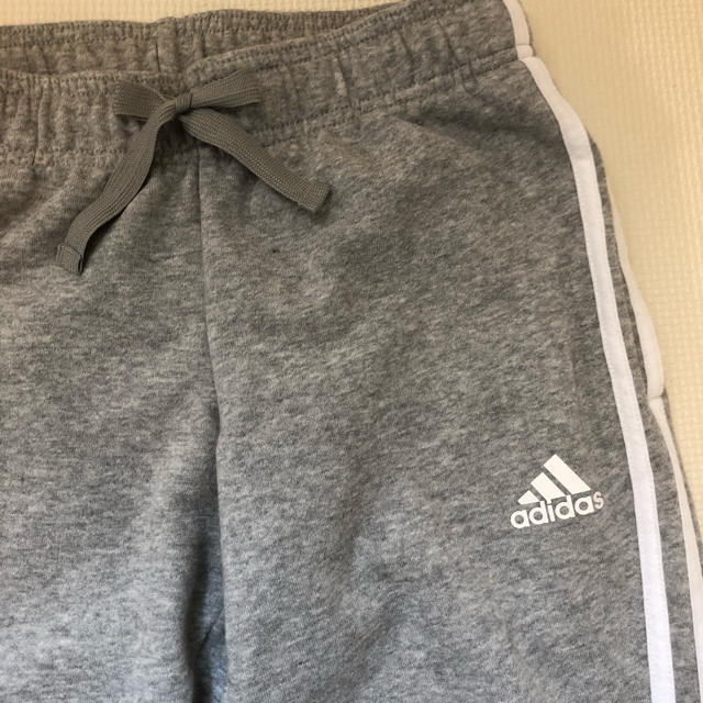 adidas(アディダス)のアディダス ジャージ レディースのパンツ(その他)の商品写真