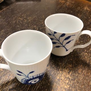 ロイヤルコペンハーゲン(ROYAL COPENHAGEN)のロイヤルコペンハーゲン　ペア　マグカップ　【未使用】【箱なし】(グラス/カップ)