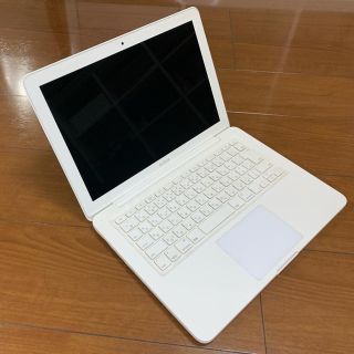 マック(Mac (Apple))のMacBook 13inch A1342(ノートPC)