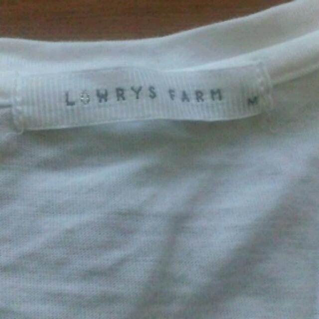 LOWRYS FARM(ローリーズファーム)のLOWRYSFARM＊ロングTシャツ レディースのトップス(Tシャツ(半袖/袖なし))の商品写真