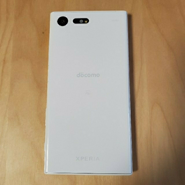 Xperia(エクスペリア)の【よし様専用】ドコモ Xperia X Compact SO-02J スマホ/家電/カメラのスマートフォン/携帯電話(スマートフォン本体)の商品写真