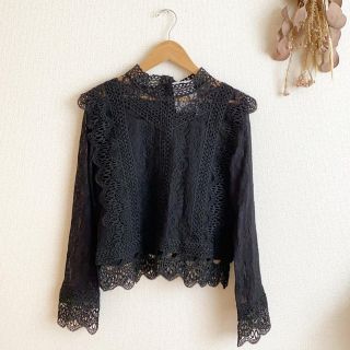 アベイル(Avail)のアベイル レーストップス お値下げ中！(シャツ/ブラウス(長袖/七分))