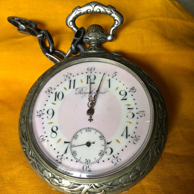 登場! 懐中時計　アンティークピンク色の鉄道時計 腕時計(アナログ)