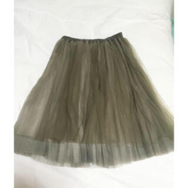 ANOTHER EDITION(アナザーエディション)のチュール ♡ カーキ スカート レディースのスカート(ひざ丈スカート)の商品写真