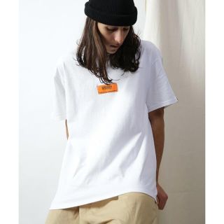 フリークスストア(FREAK'S STORE)のユニバーサルオーバーオール 別注センターロゴTシャツ 白(Tシャツ/カットソー(半袖/袖なし))