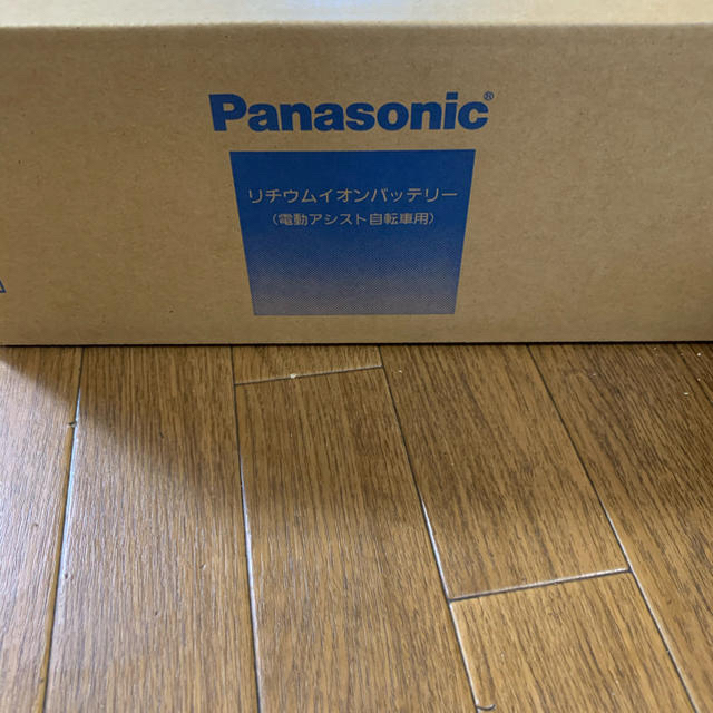 Panasonic(パナソニック)の新品未開封　パナソニック電動自転車バッテリー　NKY513B02B スマホ/家電/カメラのスマートフォン/携帯電話(バッテリー/充電器)の商品写真
