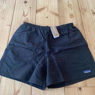 パタゴニア(patagonia)の【新品】パタゴニア　バギーズショーツ　5インチ　M　ブラック　BLK　黒(ショートパンツ)