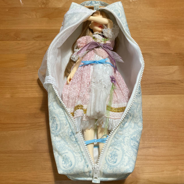 スーパードルフィー  SD ドール用 ボックスポーチ アンティーク スイーツ ハンドメイドのぬいぐるみ/人形(その他)の商品写真