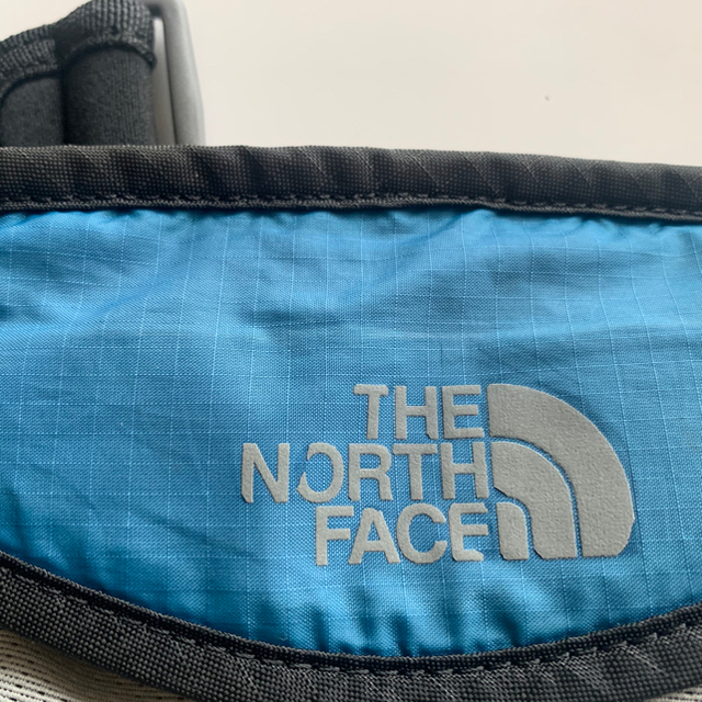 THE NORTH FACE(ザノースフェイス)のノースフェイス ウエストポーチ 女性用  レディースのバッグ(ボディバッグ/ウエストポーチ)の商品写真