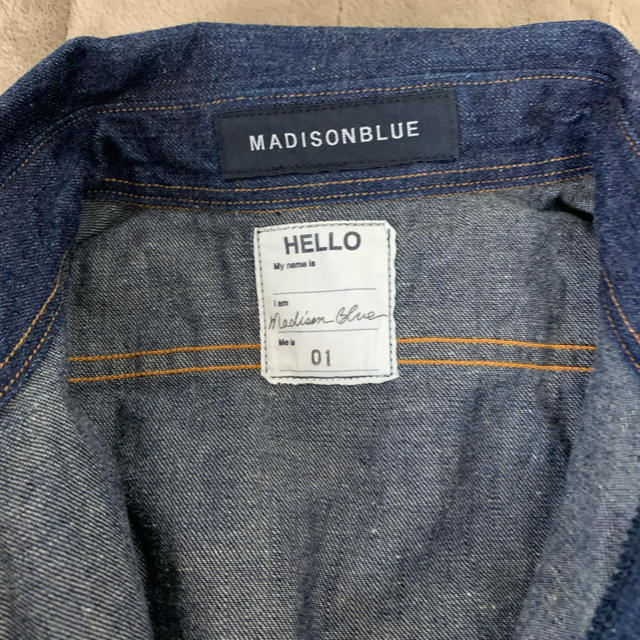 MADISONBLUE(マディソンブルー)のマディソンブルー　ハンプトンデニムシャツ レディースのトップス(シャツ/ブラウス(長袖/七分))の商品写真