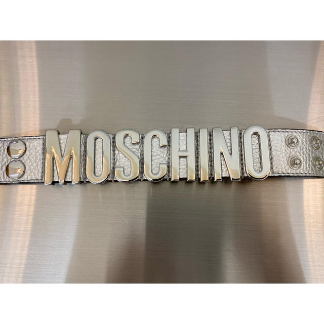 MOSCHINO(モスキーノ)のMOSCHINO  バングル レディースのアクセサリー(ブレスレット/バングル)の商品写真