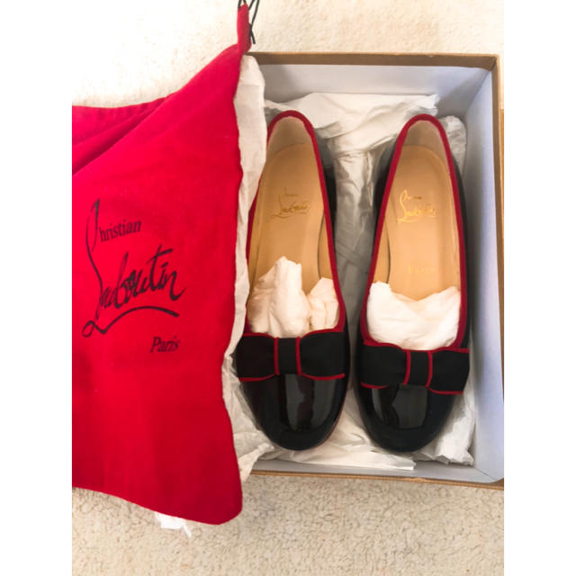 Christian Louboutin(クリスチャンルブタン)のお値下げ！新品♡ルブタンフラットパンプス レディースの靴/シューズ(ハイヒール/パンプス)の商品写真