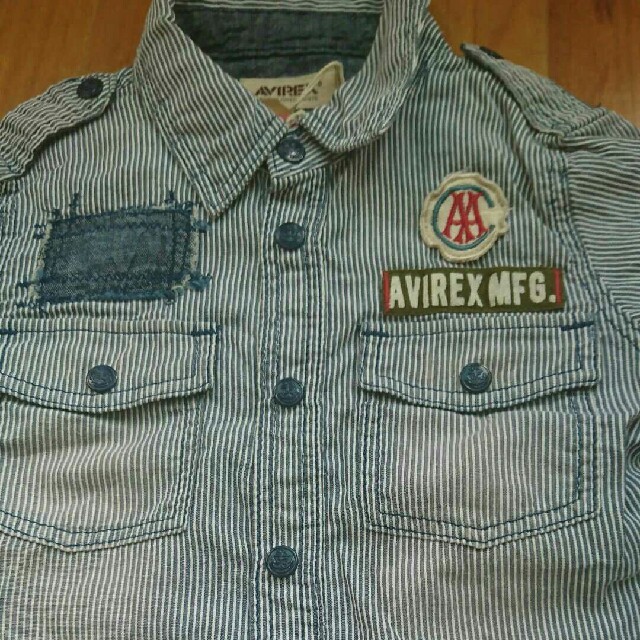 AVIREX(アヴィレックス)の新品 未使用 AVIREX  半袖シャツ 110  男の子 キッズ キッズ/ベビー/マタニティのキッズ服男の子用(90cm~)(Tシャツ/カットソー)の商品写真