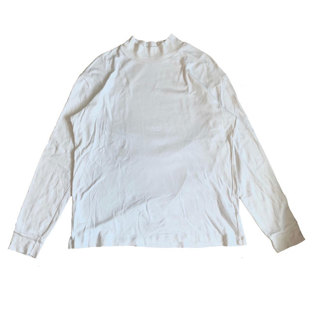 UNIQLO(ユニクロ)の【UNIQLO】モックネックTシャツ 長袖Tシャツ 白 ホワイト メンズのトップス(Tシャツ/カットソー(七分/長袖))の商品写真