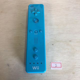 ウィー(Wii)のWiiリモコン　ブルー(家庭用ゲーム機本体)