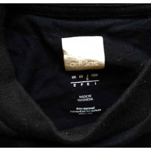 adidas(アディダス)のTシャツ　adidas メンズのトップス(Tシャツ/カットソー(半袖/袖なし))の商品写真