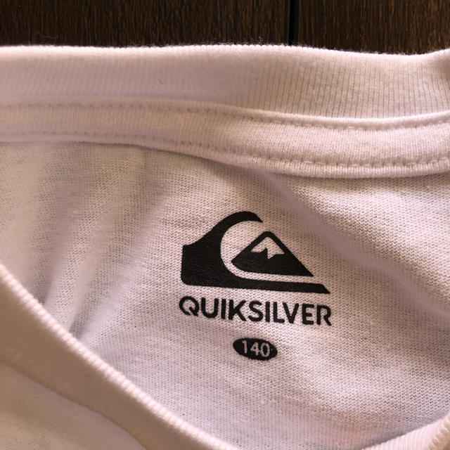 QUIKSILVER(クイックシルバー)のクイックシルバー　QUIK  SILVER キッズ140cm キッズ/ベビー/マタニティのキッズ服男の子用(90cm~)(Tシャツ/カットソー)の商品写真