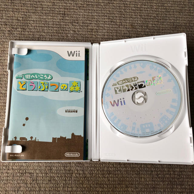 街へいこうよどうぶつの森　wii エンタメ/ホビーのゲームソフト/ゲーム機本体(家庭用ゲームソフト)の商品写真