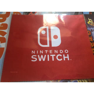 Nintendo Switch アマゾン限定 ニンテンドースイッチ ロゴデザイン マイクロファイバークロスの通販 By プロフ読んで下さい ニンテンドースイッチならラクマ