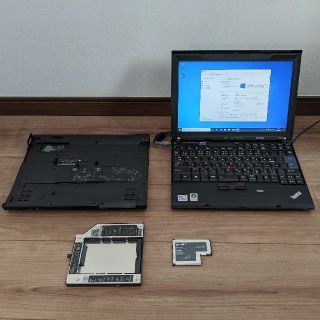 Thinkpad X200 SSD ウルトラベース付