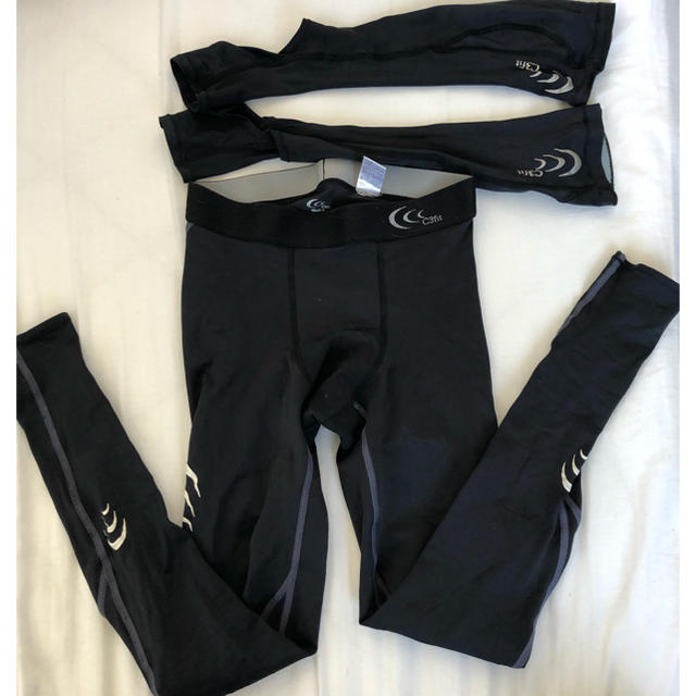 C3fit(シースリーフィット)のc3fit スパッツセット スポーツ/アウトドアのランニング(ウェア)の商品写真