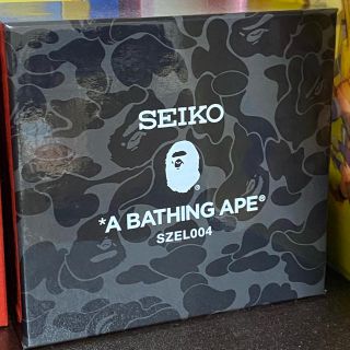 アベイシングエイプ(A BATHING APE)の【新品未開封】SEIKO X BAPE 腕時計　黒(腕時計(アナログ))