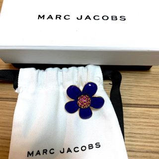 マークジェイコブス(MARC JACOBS)の新品未使用 MARC JACOBS ブローチ(ブローチ/コサージュ)