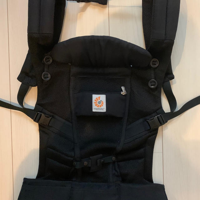 Ergobaby - エルゴ アダプト クールエア 抱っこ紐 メッシュ エルゴベビー ブラック の通販 by ヘルリ's shop|エルゴ ベビーならラクマ Ergobaby - エルゴ アダプト クールエア 抱っこ紐 メッシュ エルゴベビー ブラック の通販 by ヘルリ's shop|エルゴ ベビーならラクマ