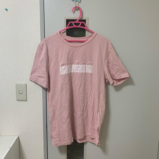 GUESS(ゲス)の[送料込み]GUESS ロゴTシャツ　半袖　ピンク　XL レディースのトップス(Tシャツ(半袖/袖なし))の商品写真