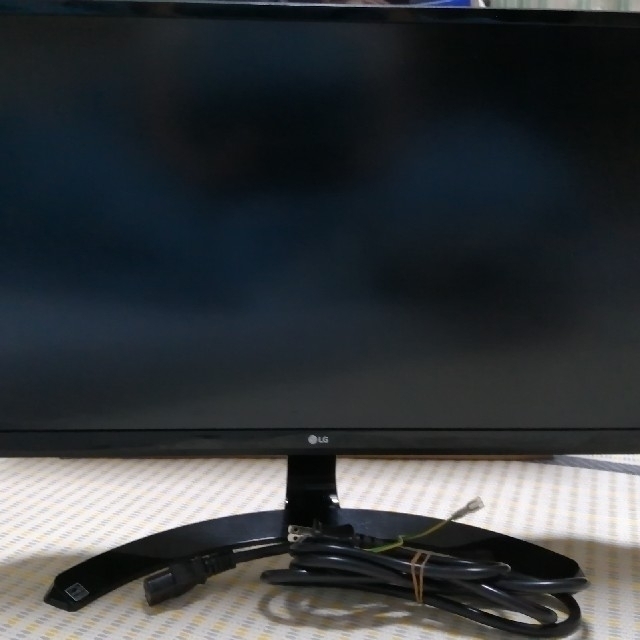 LG Electronics(エルジーエレクトロニクス)のLG Ultra HD 4K Monitor  スマホ/家電/カメラのPC/タブレット(ディスプレイ)の商品写真
