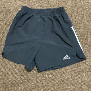 アディダス(adidas)のランニングパンツ(ショートパンツ)